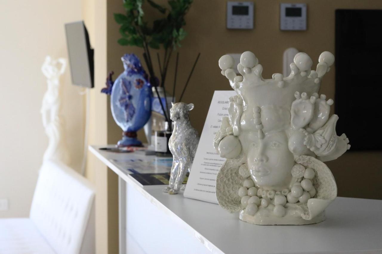 Residenza Atena トロペーア エクステリア 写真