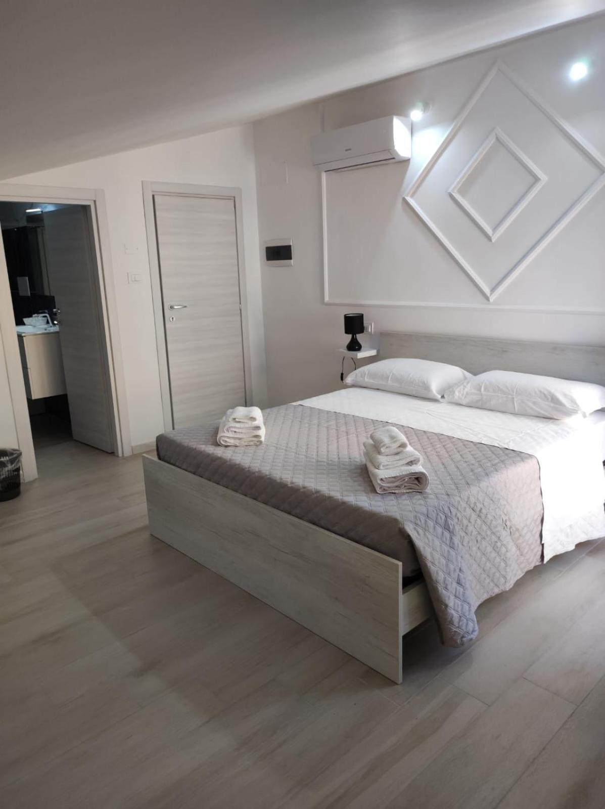 Residenza Atena トロペーア エクステリア 写真