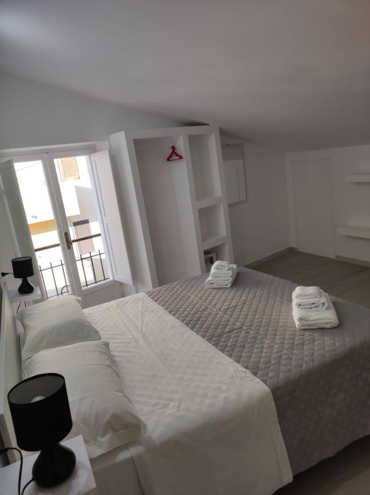 Residenza Atena トロペーア エクステリア 写真